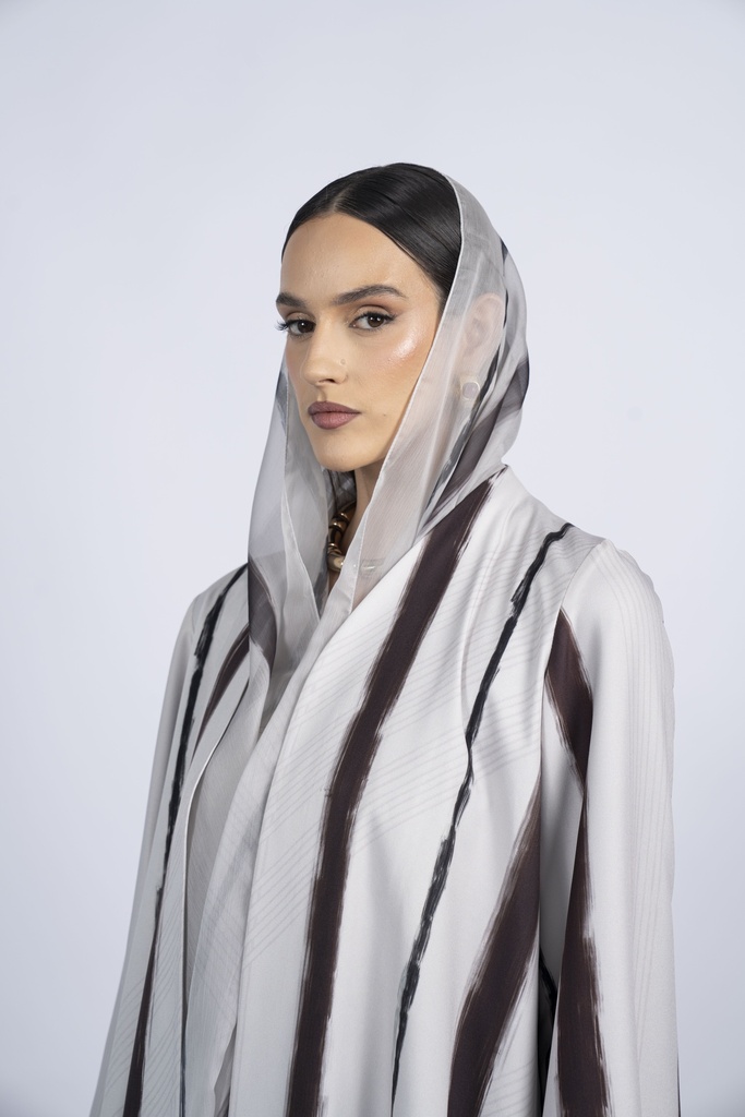 Lines Of Her - White